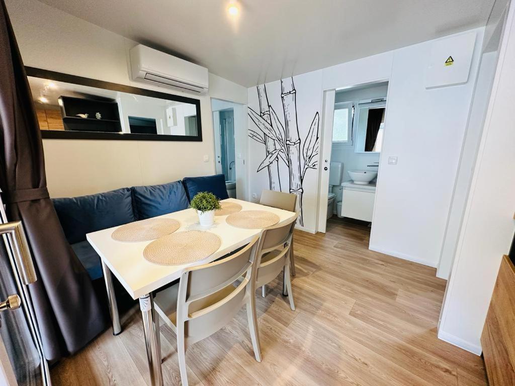 Mobile Home - Sea La Vie Biograd Na Moru Extérieur photo