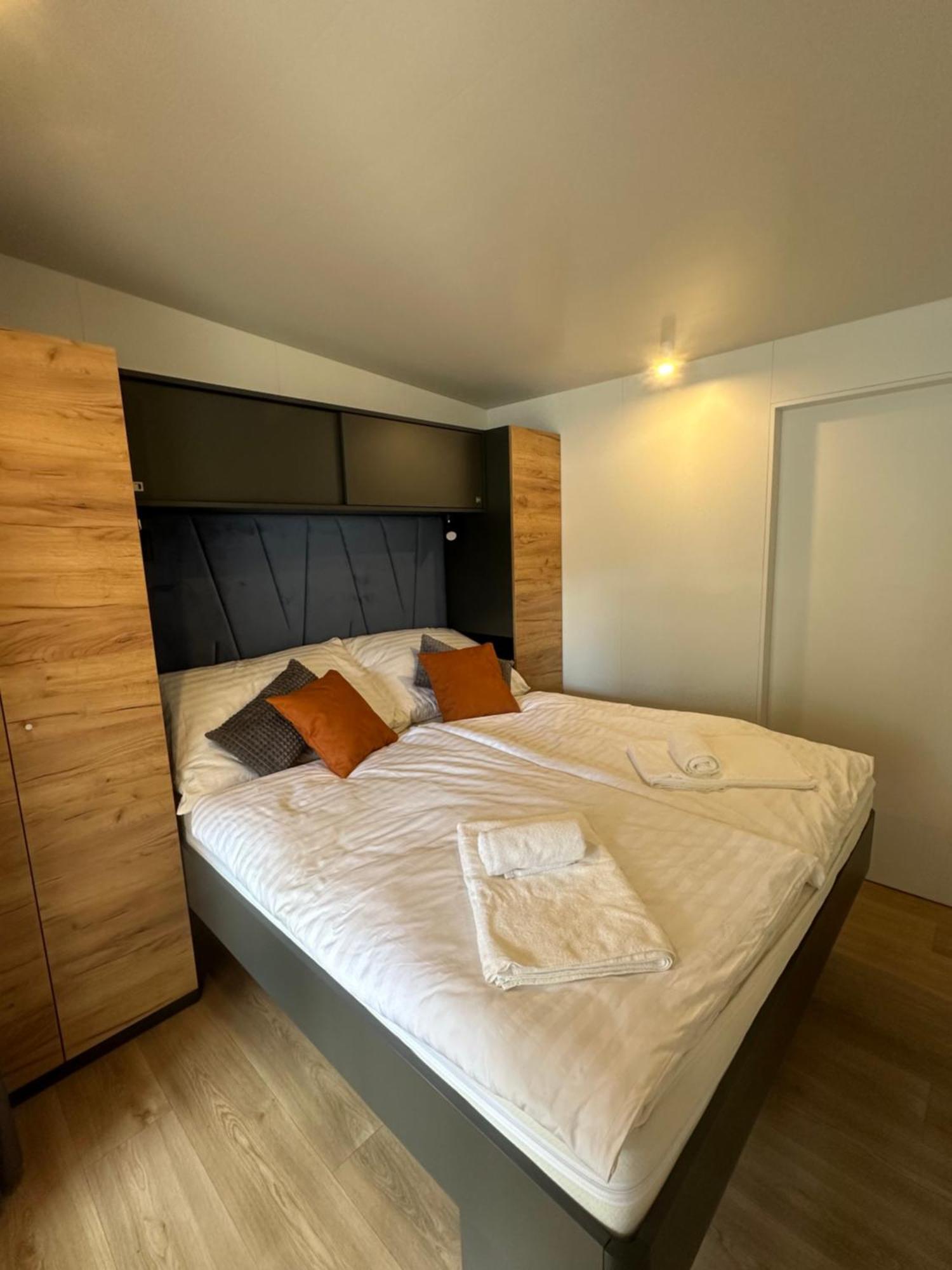 Mobile Home - Sea La Vie Biograd Na Moru Extérieur photo